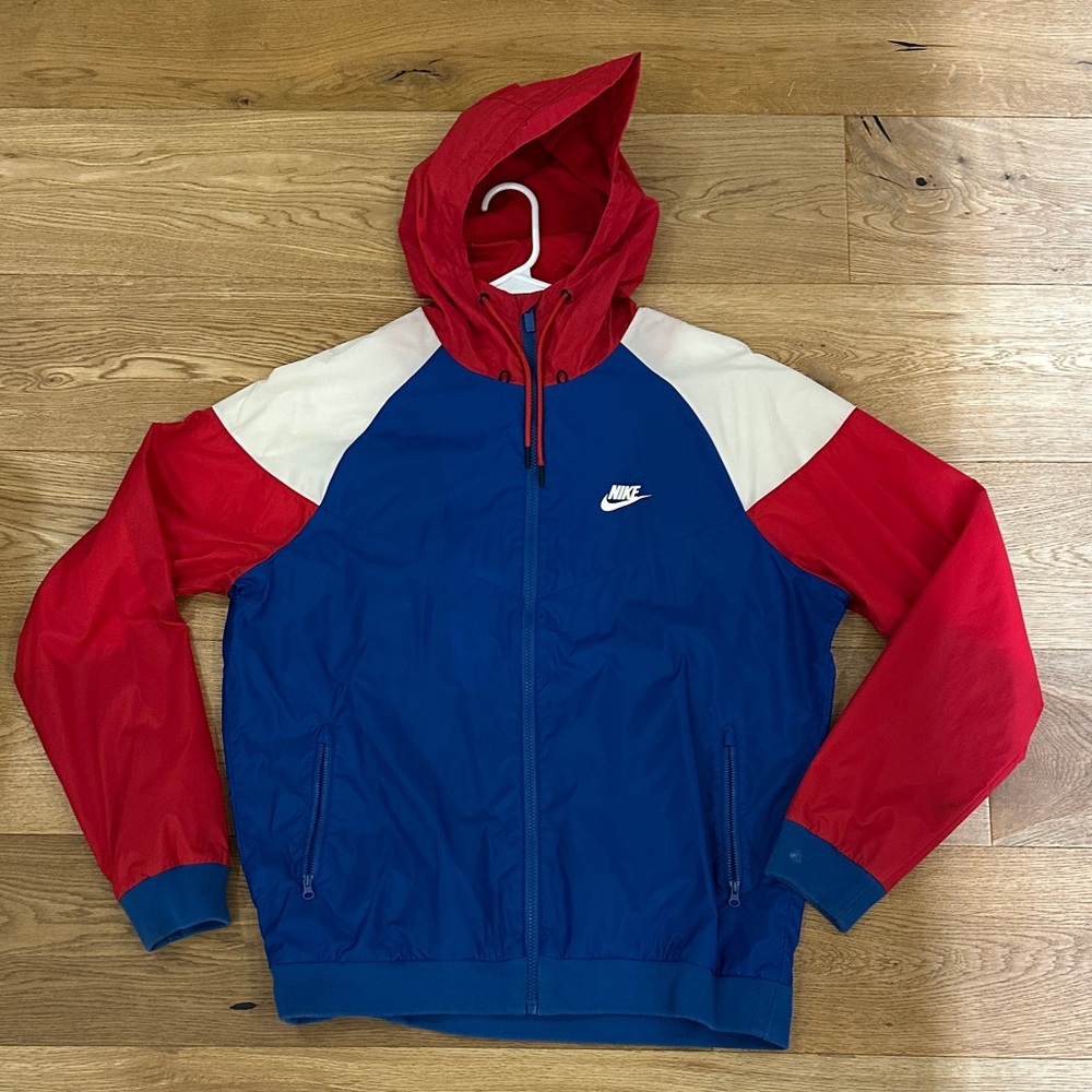 Nike Men's Red, Blue, and White Windbreaker